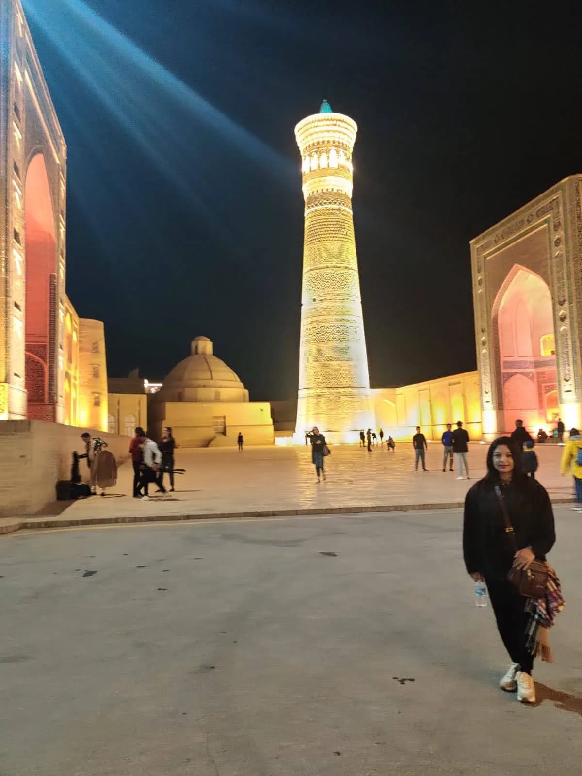 Caravanserais, Trading Domes & Living Clay