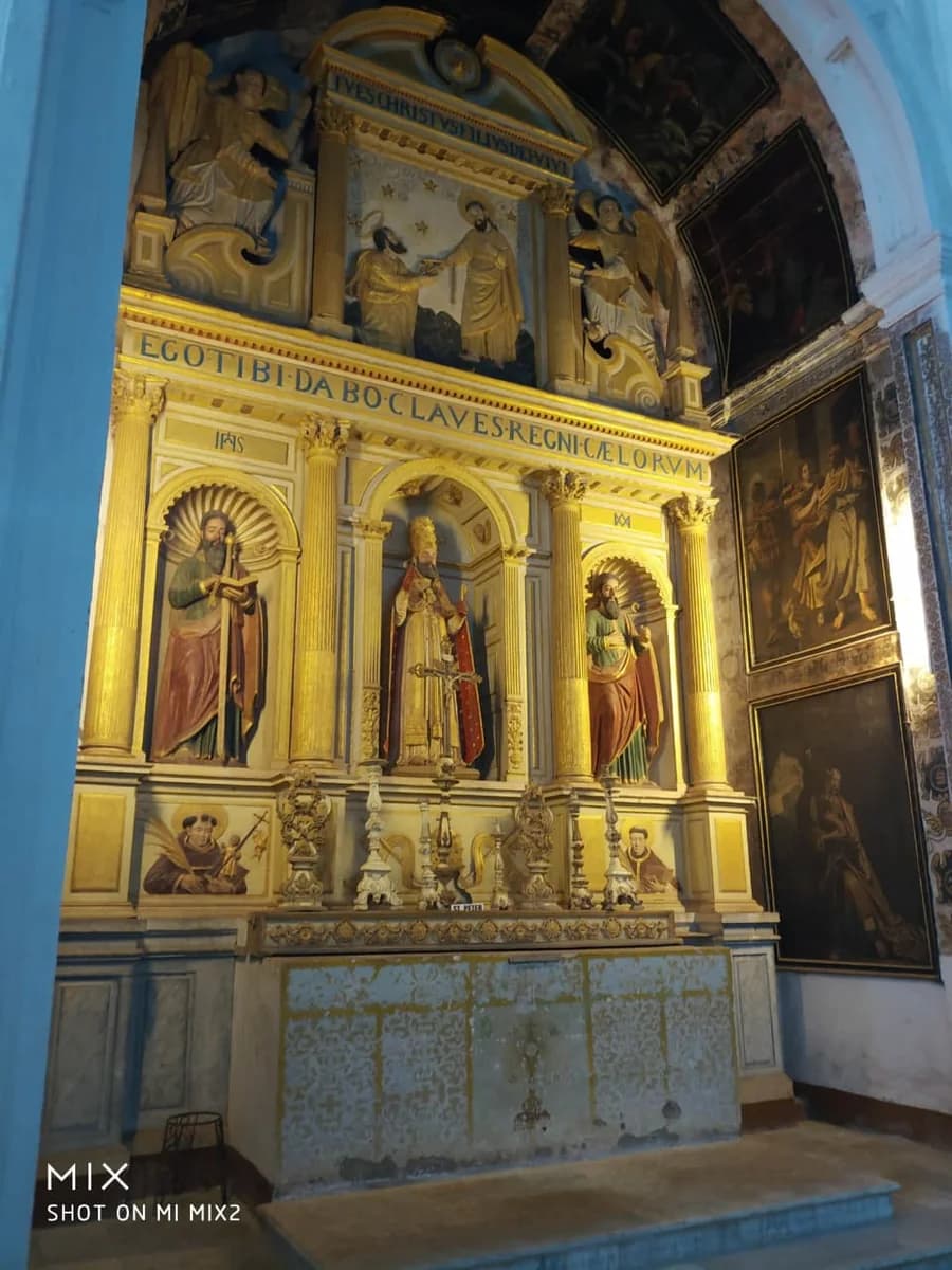 Altar of Dolores located inside the Se Cathedral in Old Goa