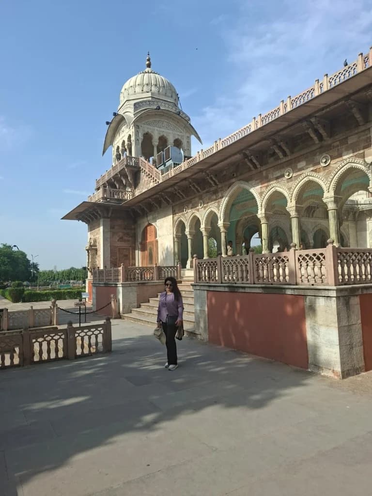 Exterior balcony of the Albert Hall Museum in Jaipur