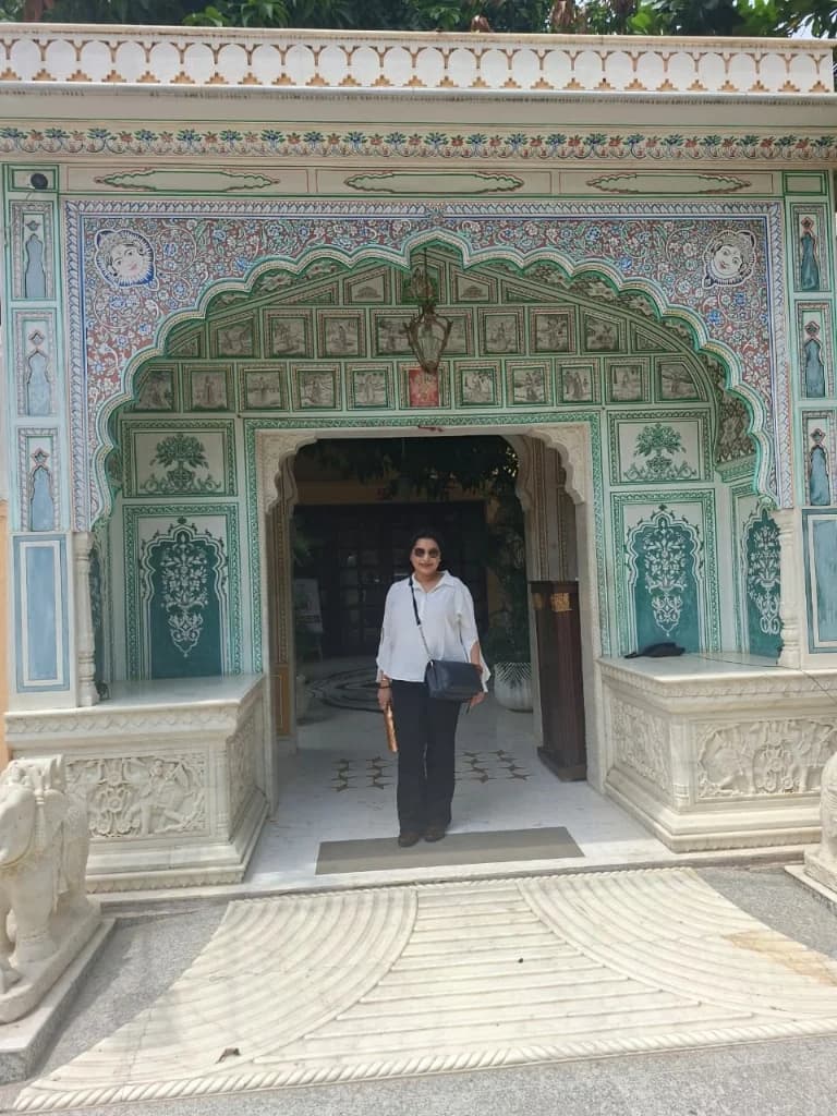 Painted gateway entrance to Shahpura House, Jaipur