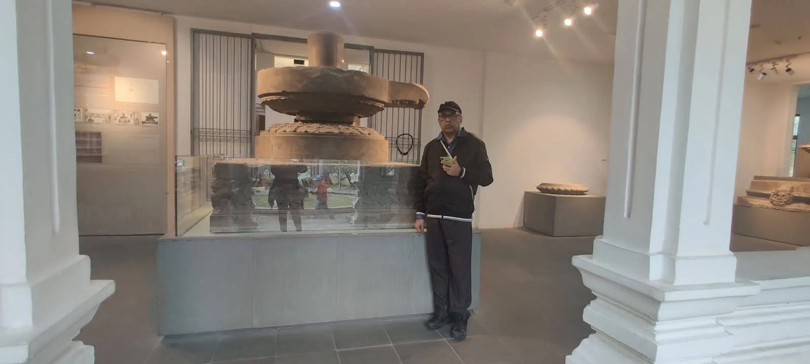 Massive carved stone Shiva Linga-Yoni altar inside the Cham Museum