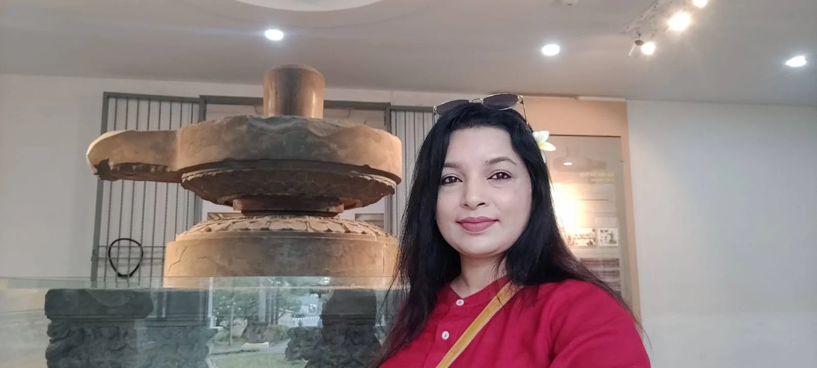 Traveler in front of the colossal Shiva Linga altar in Da Nang