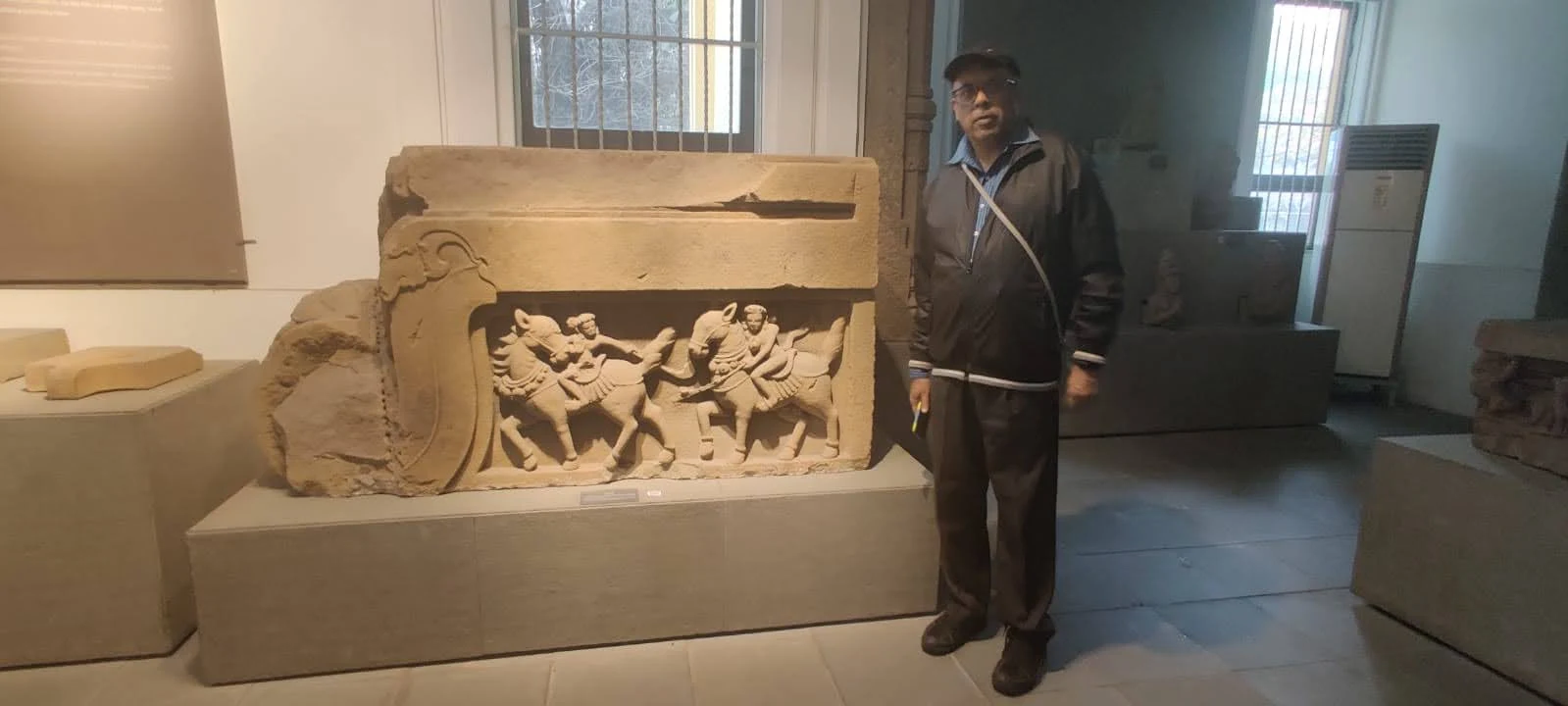 Tra Kieu Altar base relief depicting the Ramayana wedding of Rama and Sita