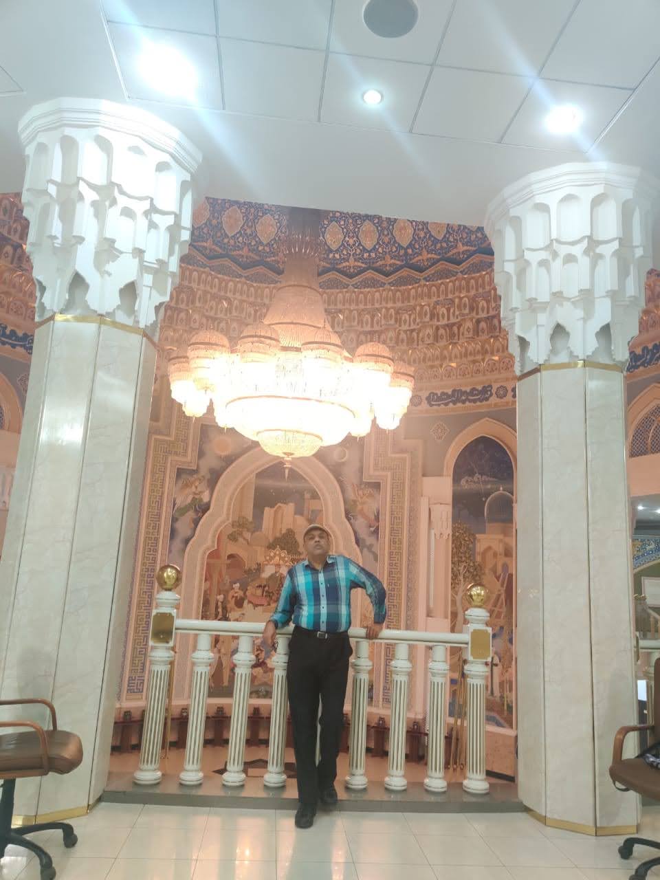 Exhibits and wall paintings documenting Timur's dynasty history