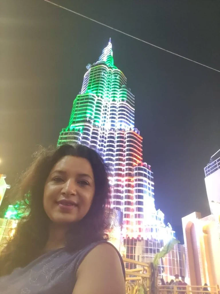 Burj Khalifa Replica Pandal Kolkata