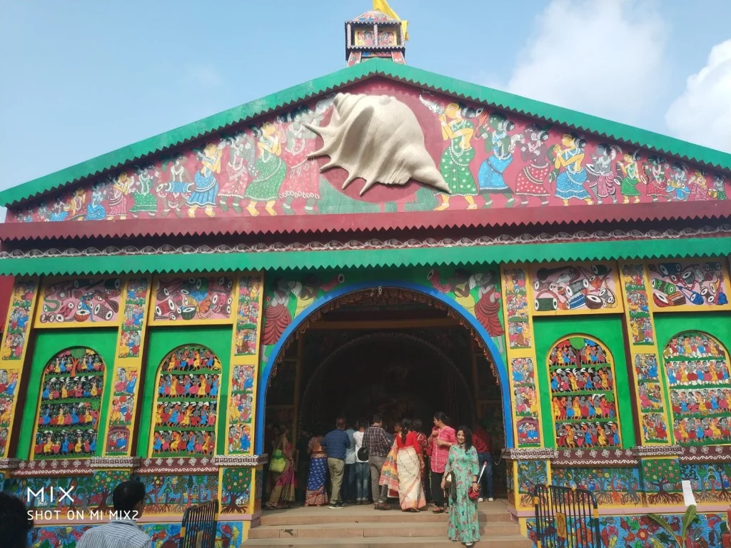 Celebrating Bengal's Folk Art Patachitra Pandal with Conch Shell Kolkata