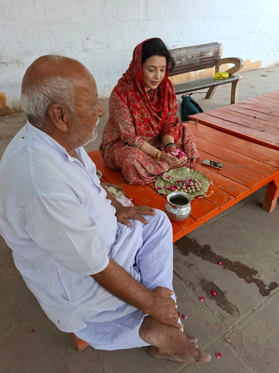 Devotees queued up at the historic gateway and courtyard of the Maa Vindhyavasini Temple