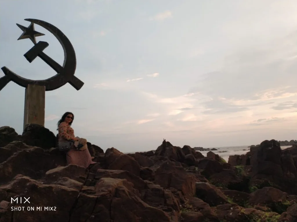 Monument of Sickle and Hammer on coastal rocks at Muzhappilangad Beach